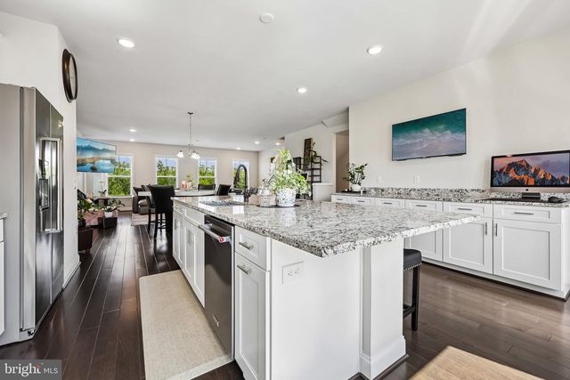 17139 BRANCHED OAK RD, Dumfries, VA 22026