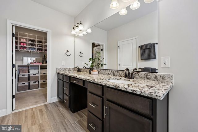 17139 BRANCHED OAK RD, Dumfries, VA 22026