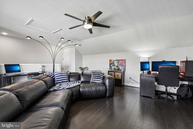 17139 BRANCHED OAK RD, Dumfries, VA 22026