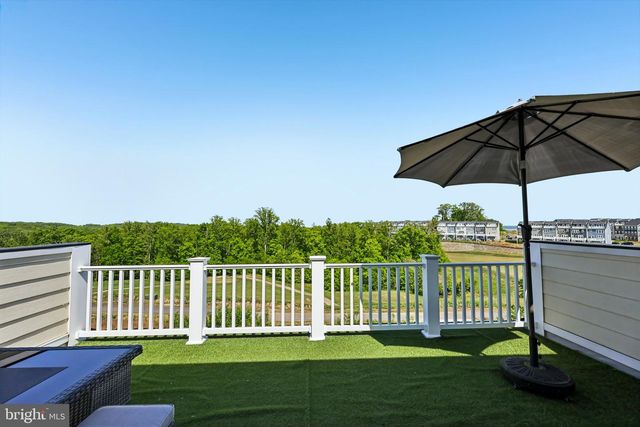 17139 BRANCHED OAK RD, Dumfries, VA 22026