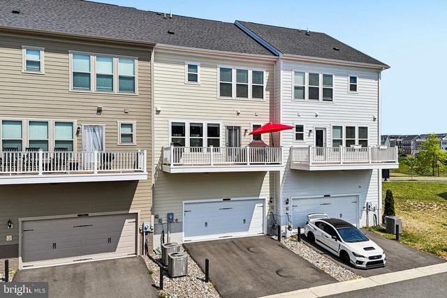 17139 BRANCHED OAK RD, Dumfries, VA 22026