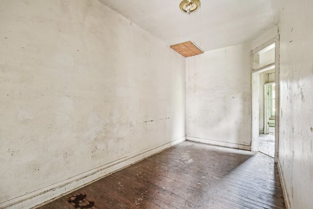 420 W 65th Place, Chicago, IL 60621