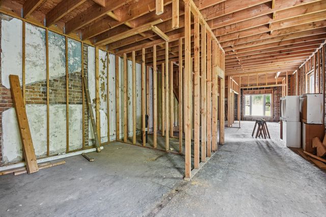 420 W 65th Place, Chicago, IL 60621