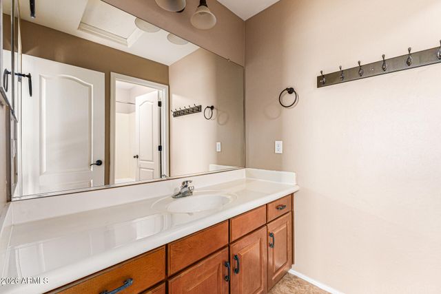 2730 E VERMONT Drive, Gilbert, AZ 85295