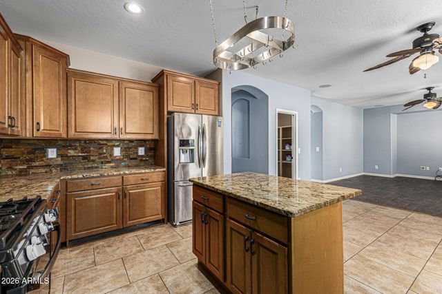 2730 E VERMONT Drive, Gilbert, AZ 85295