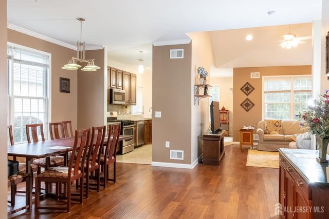 19 BAYARD Road, Franklin, NJ 08873