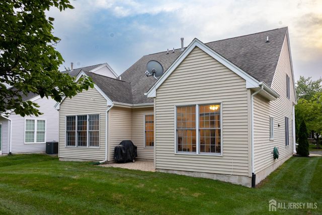 19 BAYARD Road, Franklin, NJ 08873
