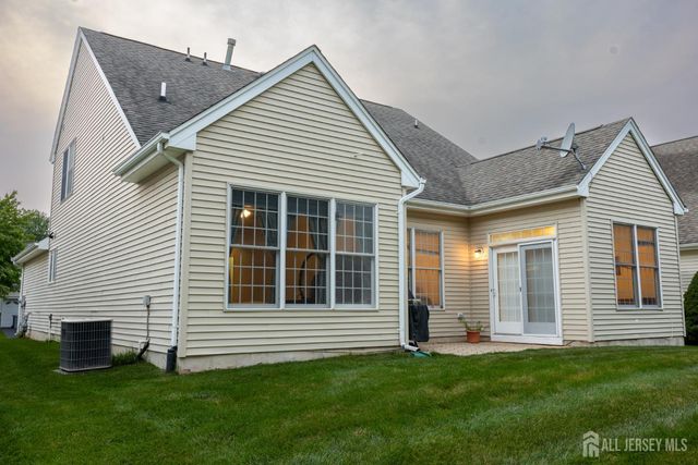 19 BAYARD Road, Franklin, NJ 08873