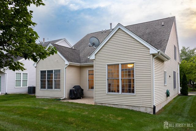 19 BAYARD Road, Franklin, NJ 08873