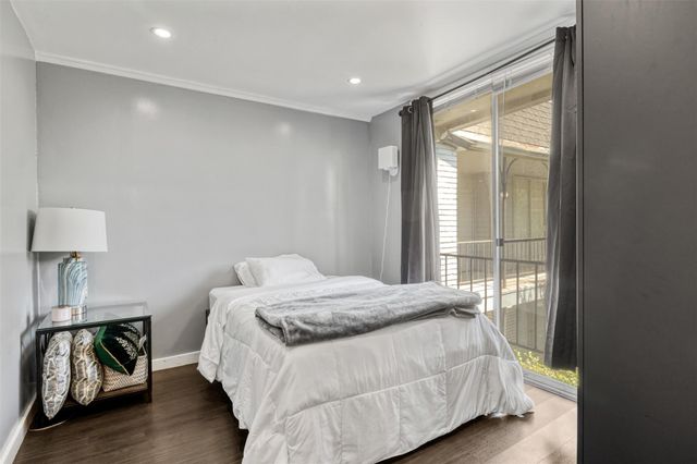 3300 Yorktown Street 24, Houston, TX 77056