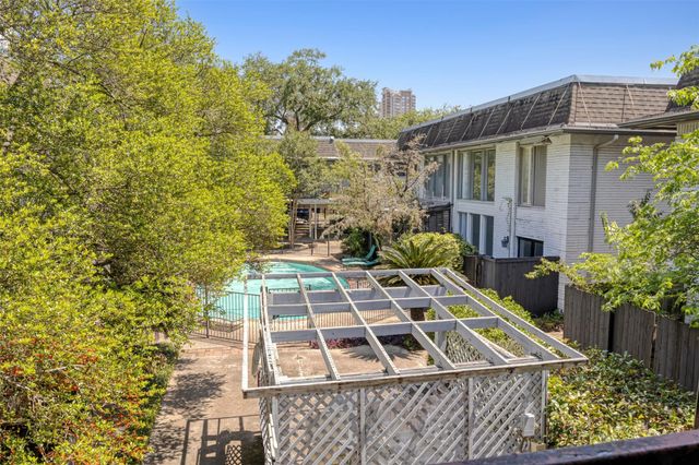 3300 Yorktown Street 24, Houston, TX 77056