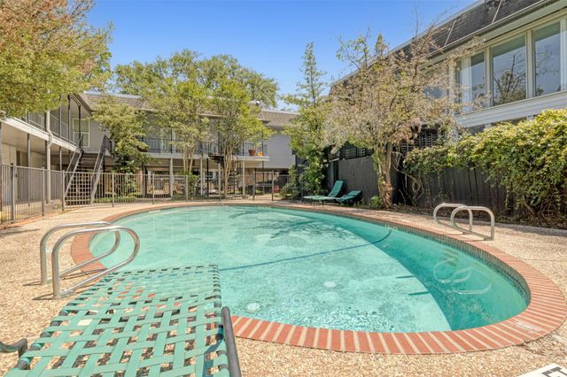 3300 Yorktown Street 24, Houston, TX 77056