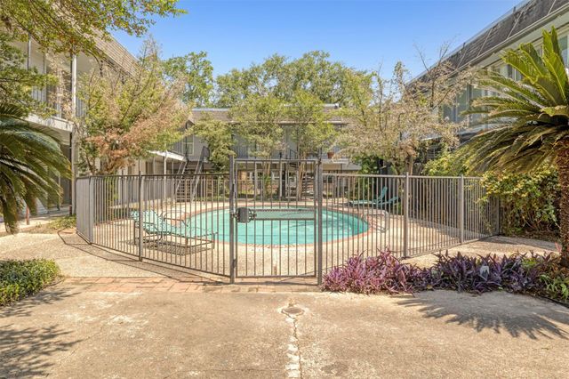 3300 Yorktown Street 24, Houston, TX 77056