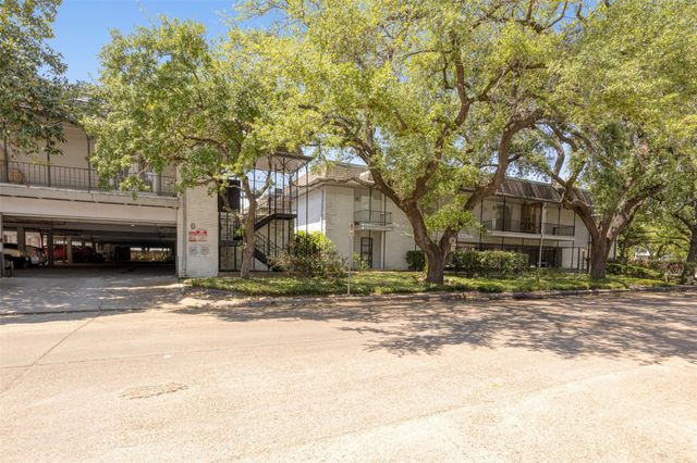 3300 Yorktown Street 24, Houston, TX 77056