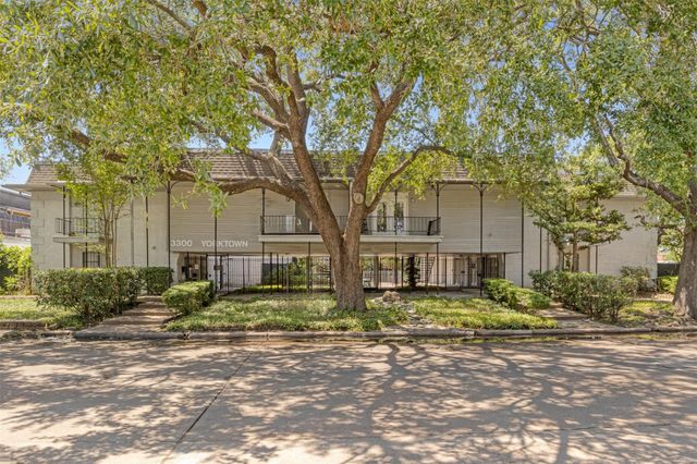 3300 Yorktown Street 24, Houston, TX 77056