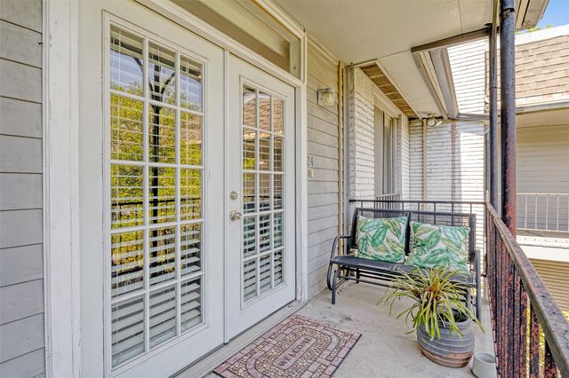 3300 Yorktown Street 24, Houston, TX 77056