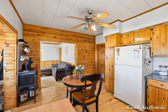 283 S Jones Street, Grant, MI 49327