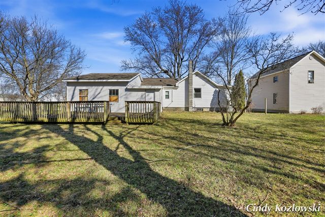 283 S Jones Street, Grant, MI 49327