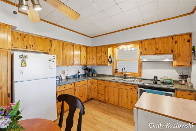 283 S Jones Street, Grant, MI 49327