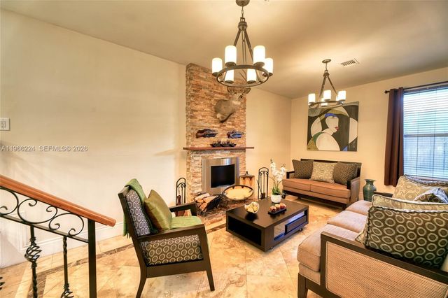 5826 SW 17th St 0, Miami, FL 33155