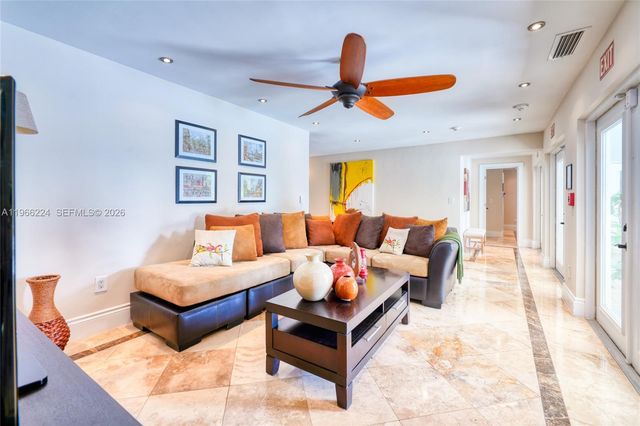 5826 SW 17th St 0, Miami, FL 33155