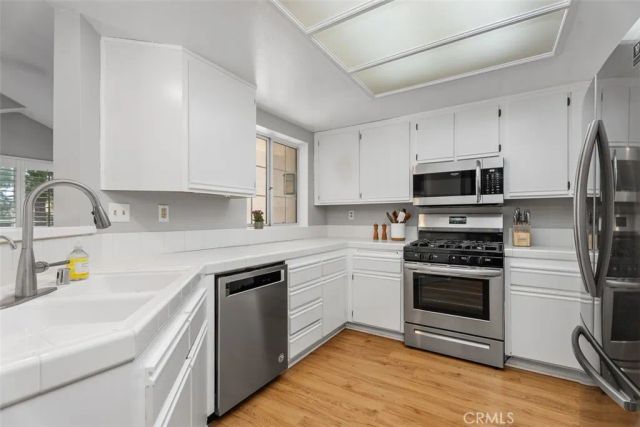 1089 S Daybreak Court, Anaheim Hills, CA 92808