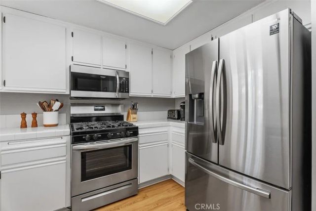 1089 S Daybreak Court, Anaheim Hills, CA 92808