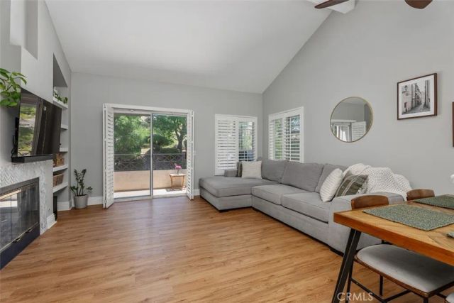 1089 S Daybreak Court, Anaheim Hills, CA 92808