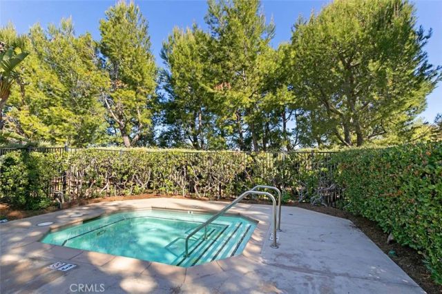 1089 S Daybreak Court, Anaheim Hills, CA 92808