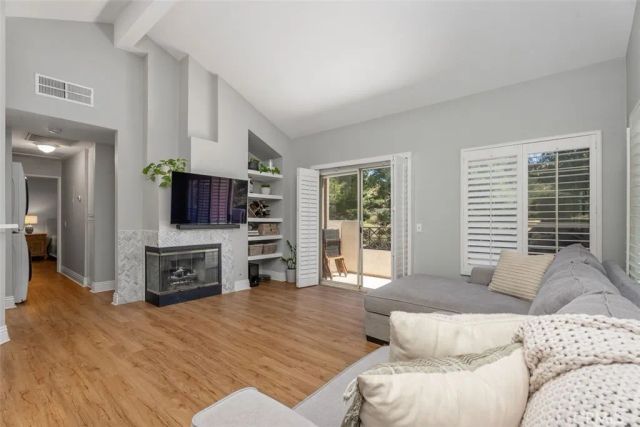 1089 S Daybreak Court, Anaheim Hills, CA 92808