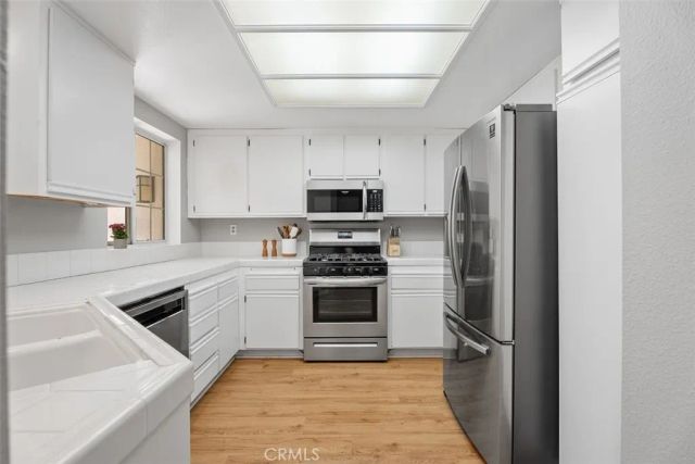 1089 S Daybreak Court, Anaheim Hills, CA 92808