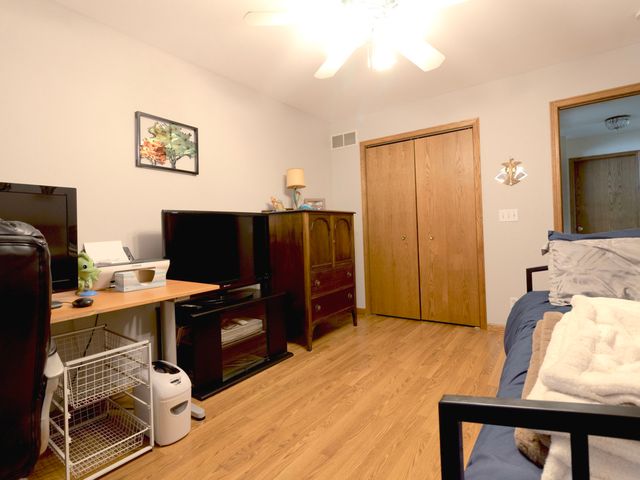 607 Flanagan Drive B, Minooka, IL 60447