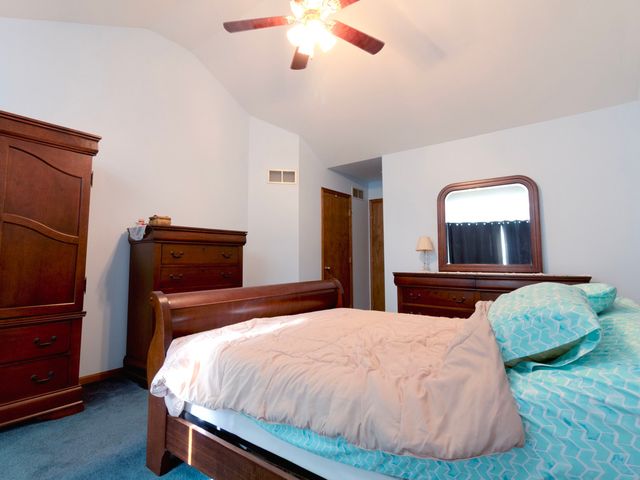 607 Flanagan Drive B, Minooka, IL 60447