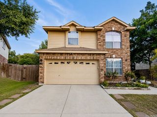8610 Cantua Crk, Helotes, TX 78023