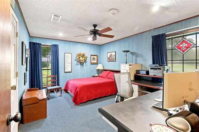 1142 N Tamela Drive, Lake Charles, LA 70605