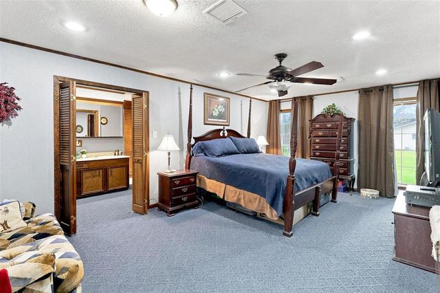 1142 N Tamela Drive, Lake Charles, LA 70605