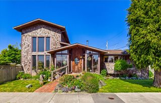 566 8th Street, Fortuna, CA 95540