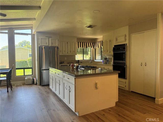 1919 Coronet 218, Anaheim, CA 92801
