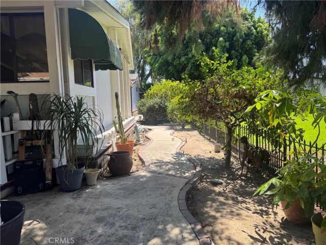 1919 Coronet 218, Anaheim, CA 92801