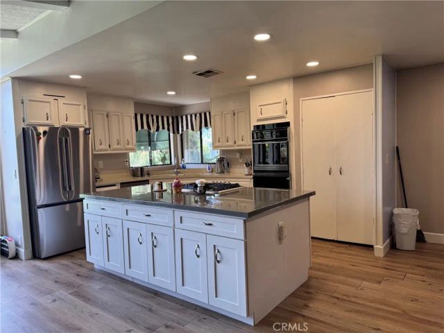 1919 Coronet 218, Anaheim, CA 92801