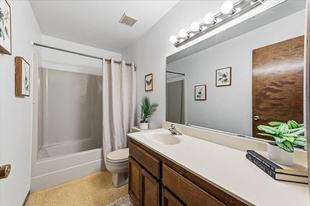 11521 Ragan Way, Grass Valley, CA 95949