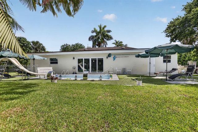 14401 SW 23rd St, Davie, FL 33325