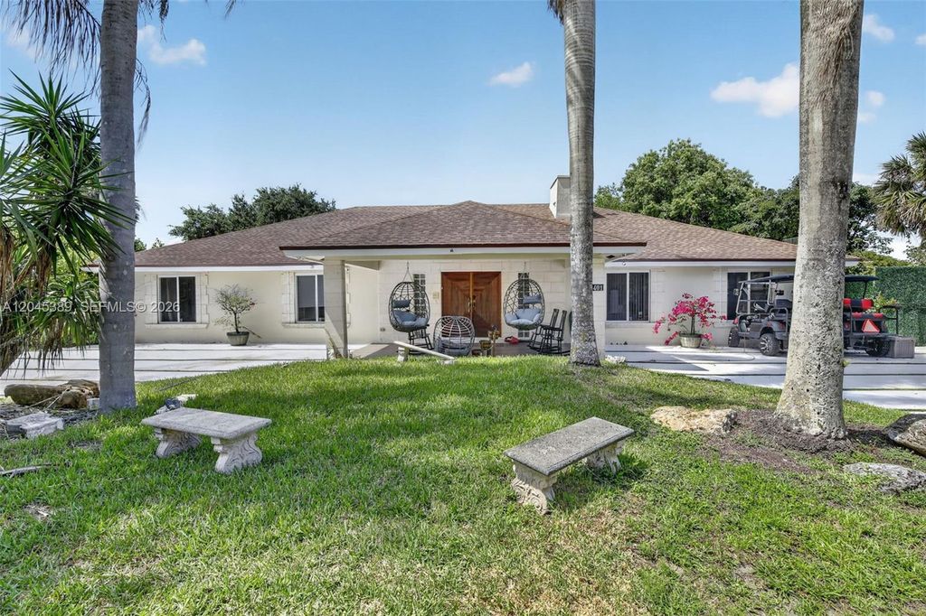 14401 SW 23rd St, Davie, FL 33325