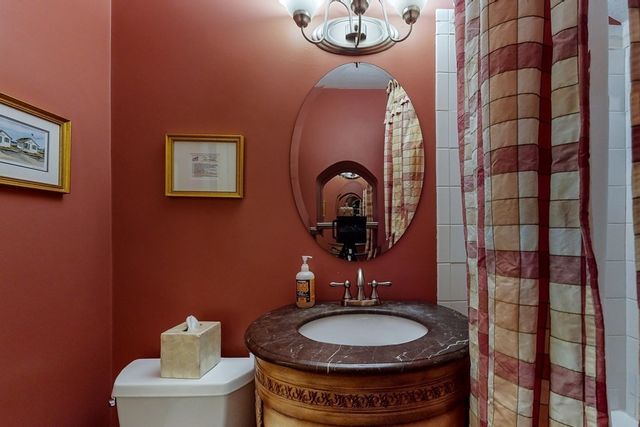 23 Pinckney 1, Boston, MA 02114