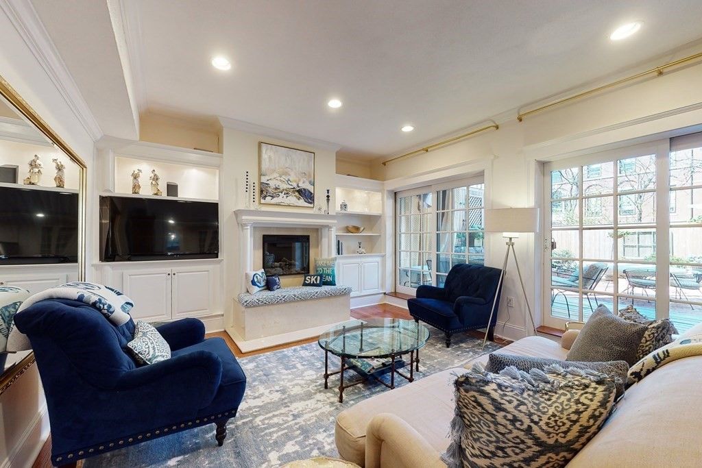 23 Pinckney 1, Boston, MA 02114