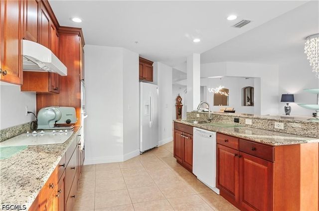 6061 Silver King BLVD 203, Cape Coral, FL 33914