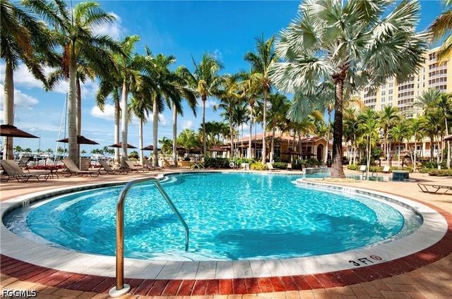 6061 Silver King BLVD 203, Cape Coral, FL 33914