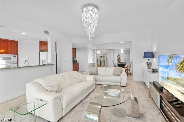 6061 Silver King BLVD 203, Cape Coral, FL 33914