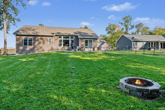 54825 Black Oak Court, Bristol, IN 46507