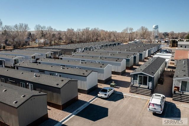 788 S Broadway Street, Blackfoot, ID 83221